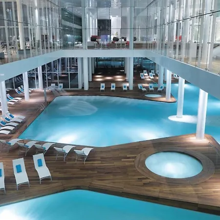 Amazing In With Outdoor Swimming Pool, Sauna And 2 Bedrooms Apartment
