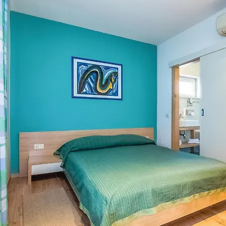 Amazing In With Outdoor Swimming Pool, Sauna And 2 Bedrooms Apartment