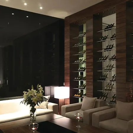 Amazing In With Outdoor Swimming Pool, Sauna And 2 Bedrooms