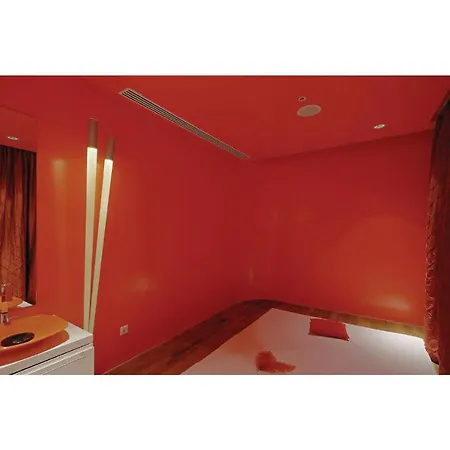 Amazing In With Outdoor Swimming Pool, Sauna And 2 Bedrooms Apartment Novi Vinodolski